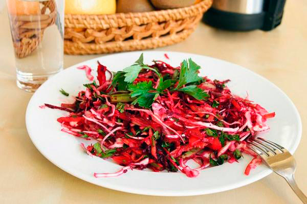 poleznyj_salat_metelka.jpg